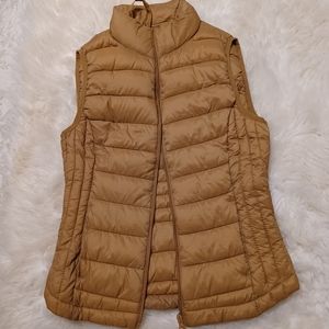 Packable vest